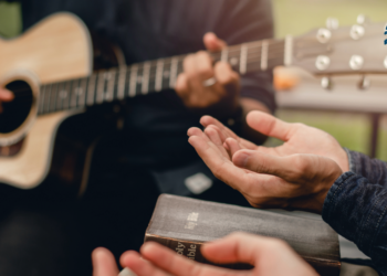 A song of praise in a strange place